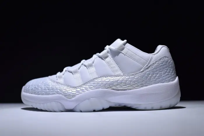 air jordan 11 low heiress frost white BBFCE131