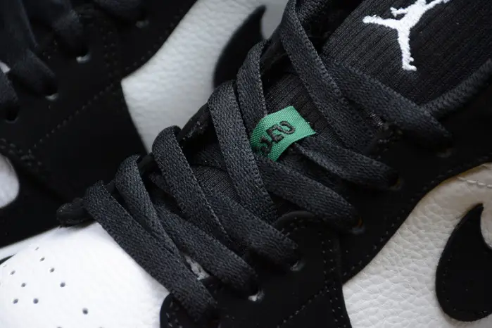 jordan 1 low mystic green 