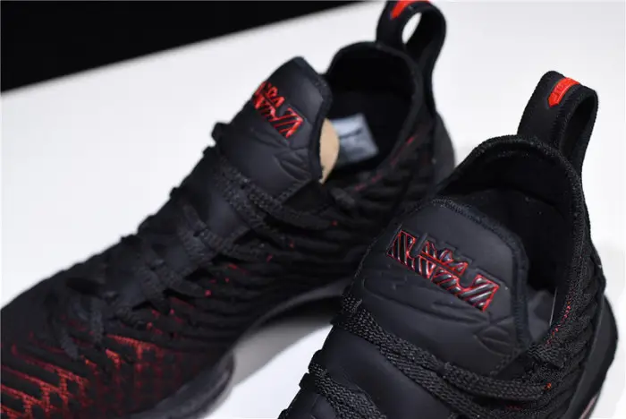 nike lebron 16 fresh bred 