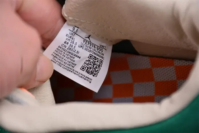 nina Ch*el abney x air jordan 3 og sp wmns 