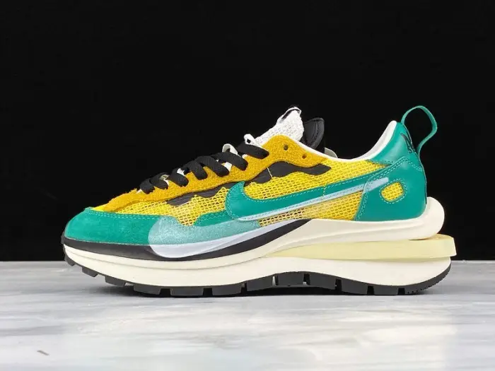 sacai x nike pegasus vaporfly sp CEBE1225