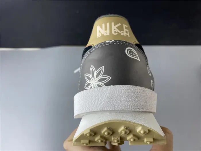 travis scott x sacai x nike ldv waffle daybreak" 