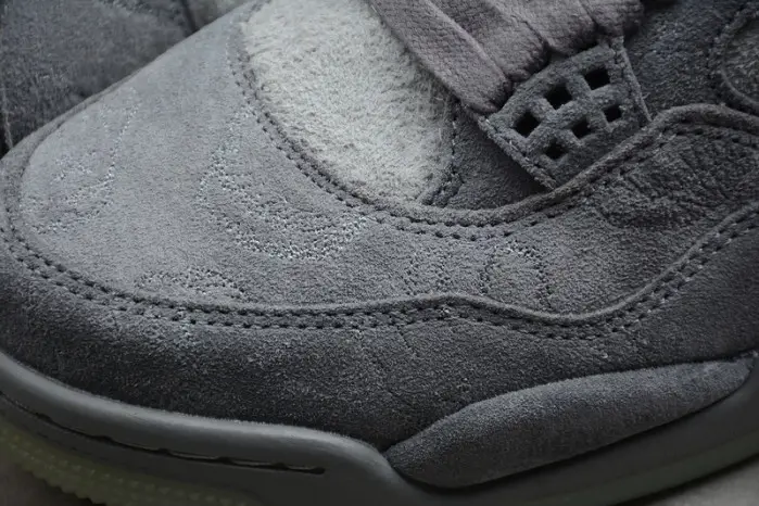 nike air jordan 4 retro kaws cool grey 930155 