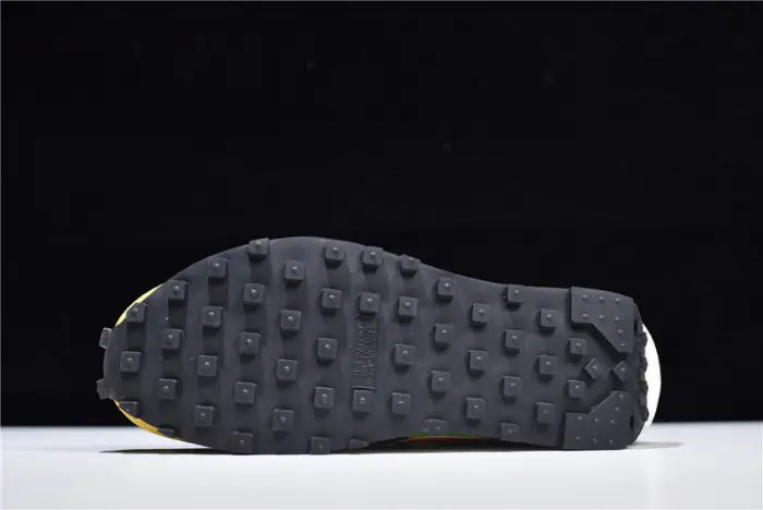 sacai x nike ldv waffle green gusto 