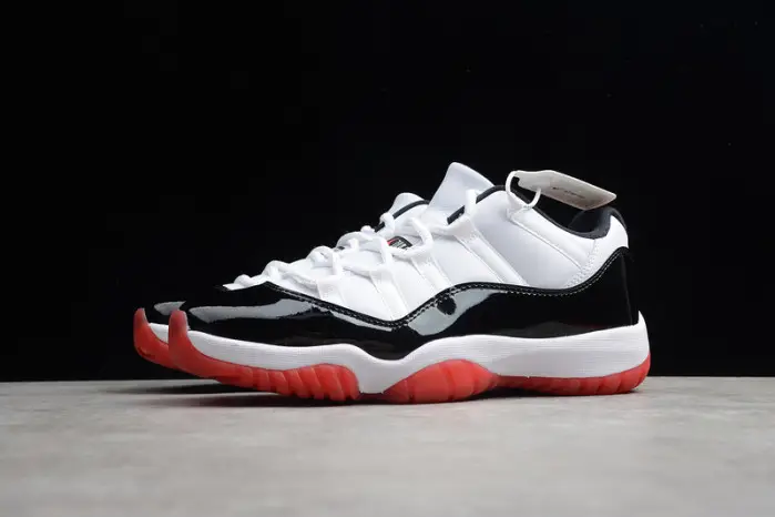 air jordan 11 low white bred 