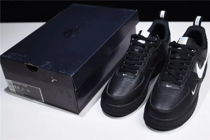 nike air force 1 utility black 