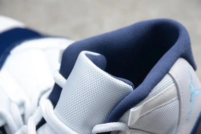 air jordan 11 retro "win like ''82" university blue mens 