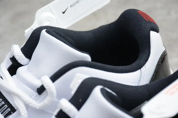 air jordan 11 low white bred 