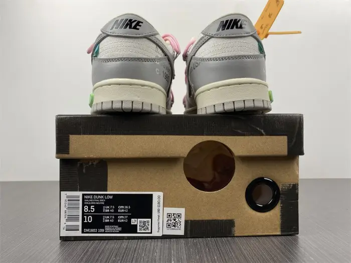 ofw x dunk low “09 of 50” 