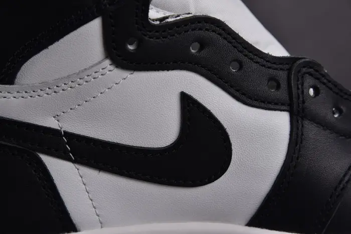 air jordan 1 retro high 85 black white 