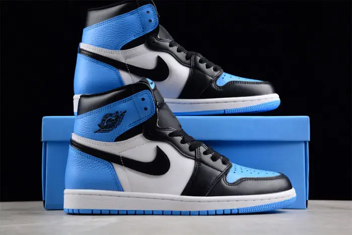 air jordan 1 high og ‘unc toe’ 