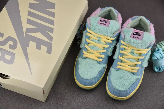nike sb dunk low verdy visty 