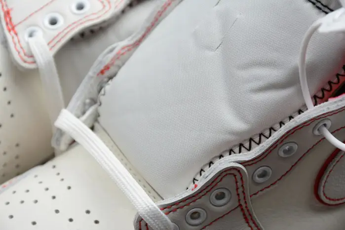 air jordan 1 phantom sail university red 