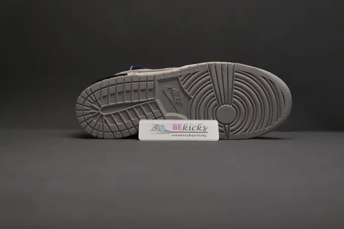 ofw x dunk low “18 of 50” 