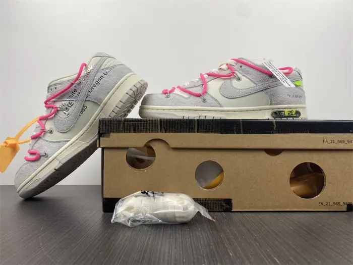 ofw x dunk low “17 of 50” 