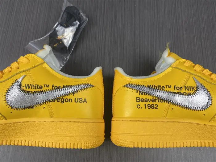 nike air force 1 low ofw university gold metallic silver 