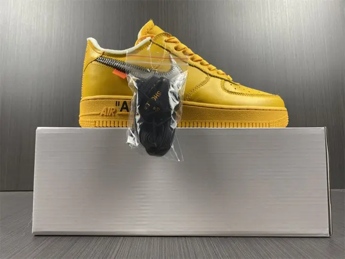 nike air force 1 low ofw university gold metallic silver 