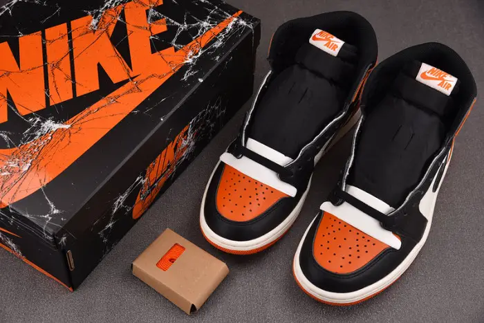 Air Jordan 1 Retro High OG Shattered Backboard (2025) 