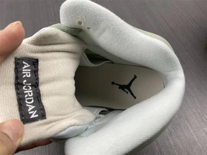 air jordan 5 jade horizon 