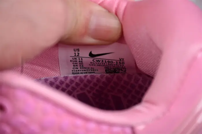 nike zoom kobe vi protro”mambacita“ 