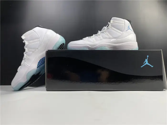 air jordan 11 "legend blue“ 