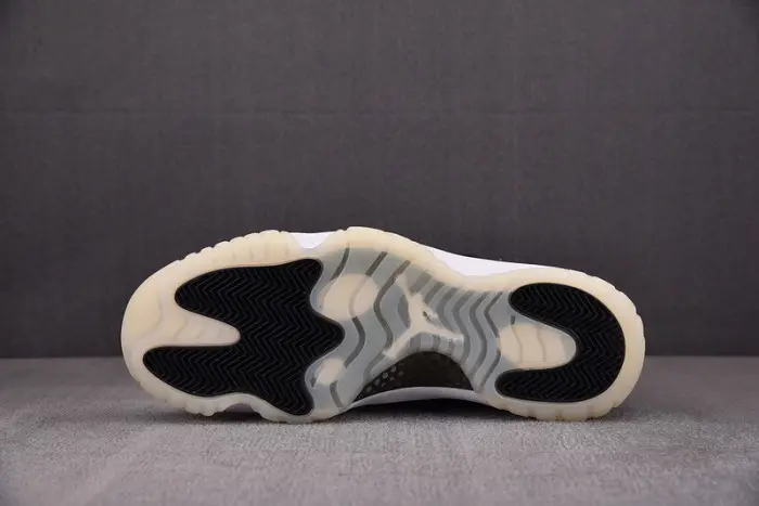 air jordan 11 “gratitude” 