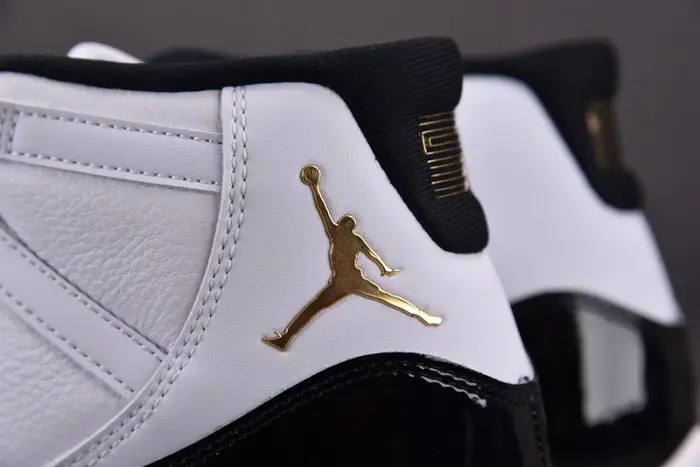air jordan 11 “gratitude” 