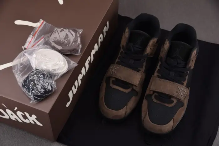 Travis Scott x Jordan Jumpman Jack TR “Dark Mocha” 