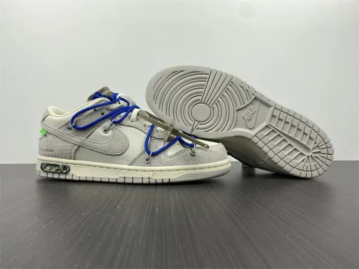 ofw x dunk low “32 of 50”