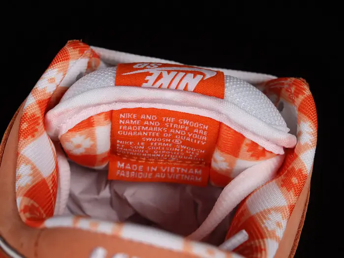 concepts x nike sb dunk low “orange lobster” 