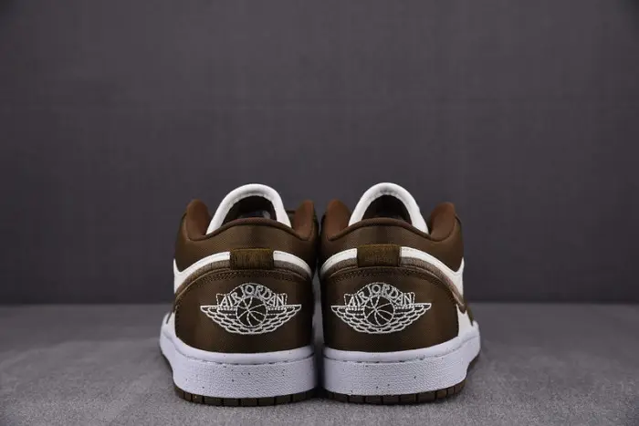 air jordan 1 low se light olive (w) 