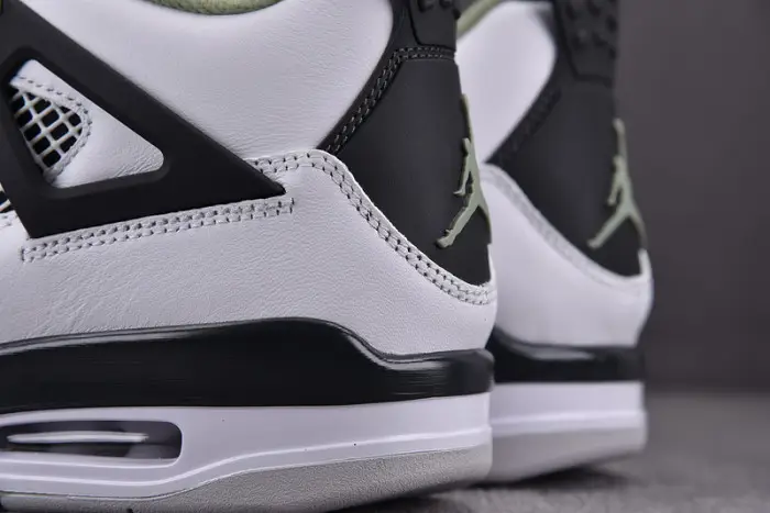 air jordan 4 wmns “oil green” 