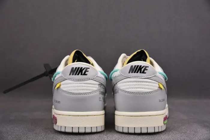 ofw x dunk low “04 of 50” 