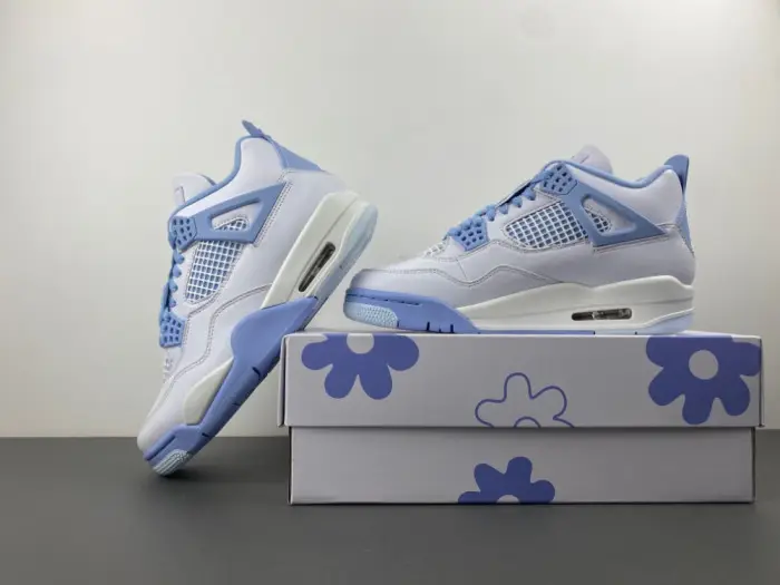 Air Jordan 4 Retro Forget Me Not (Women''s) 
