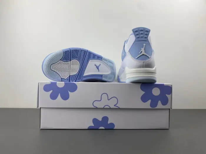 Air Jordan 4 Retro Forget Me Not (Women''s) 