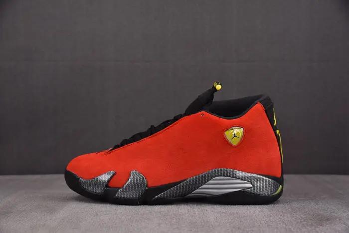 Air Jordan 14 Retro Ferrari (2025) CDAAB2