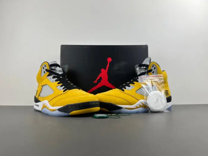 Air Jordan 5 Retro Tokyo T23 (2025) 