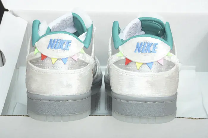 nike dunk low ice 