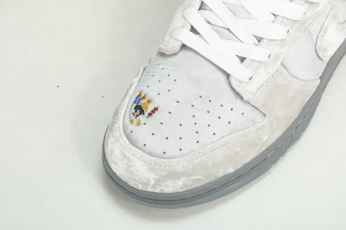 nike dunk low ice 