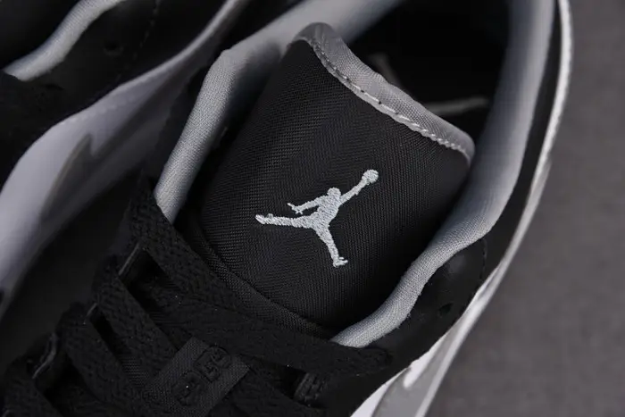 air jordan 1 low black white grey 