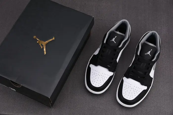 air jordan 1 low black white grey 