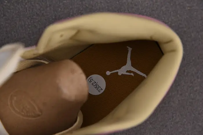 air jordan 1 mid se dark pony smoky mauve 