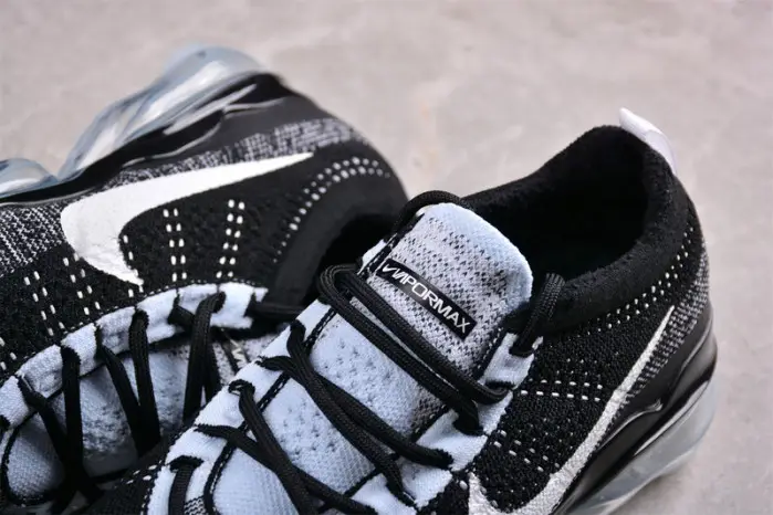 nike air vapormax 2023 flyknit black blue tint 