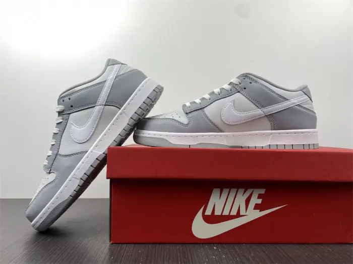 nike dunk low grey white 