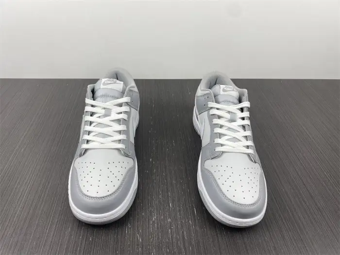 nike dunk low grey white 