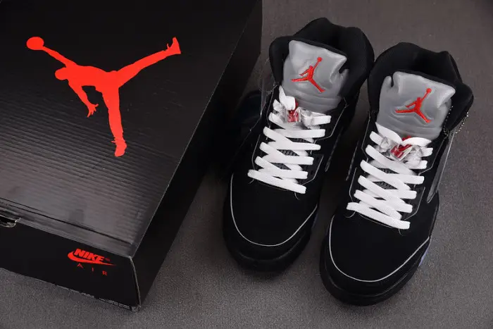 Air Jordan 5 “Black Metallic Reimagined” 