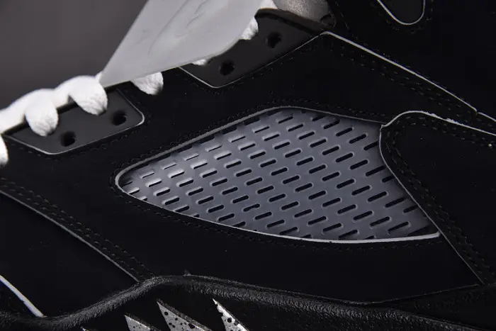 Air Jordan 5 “Black Metallic Reimagined” 