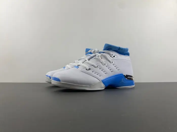 air jordan 17 low “university blue” DBAD947