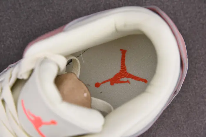 jordan 3 retro rust pink (w) 