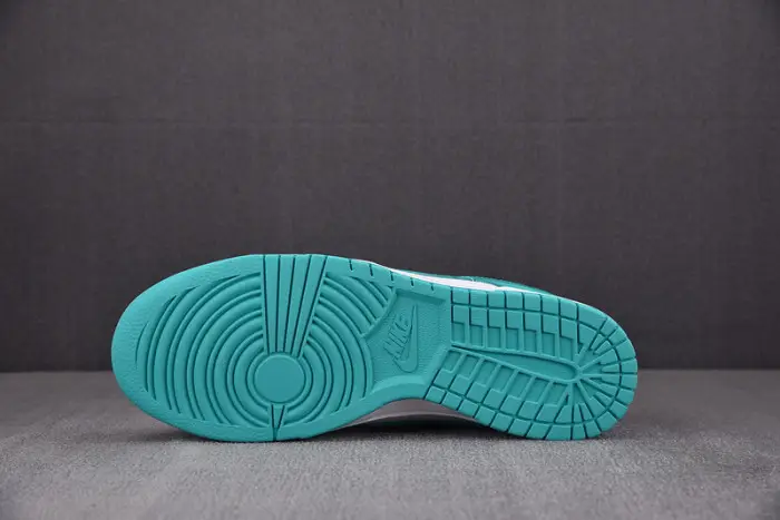 nike dunk low “clear jade” 